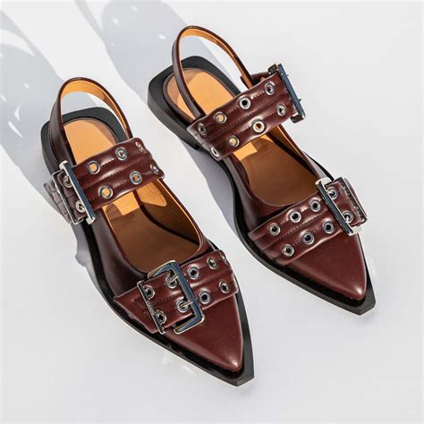 buckle flats with small heel.